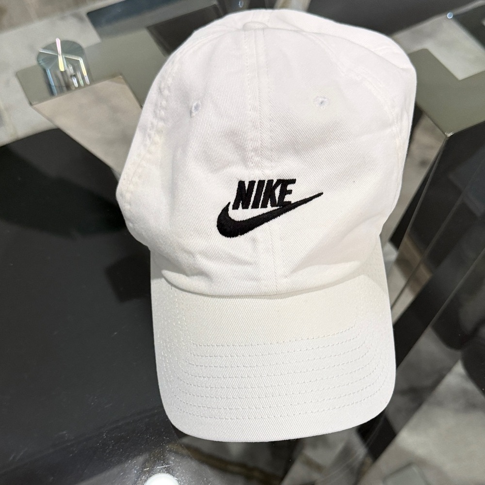 Nike Classic White and Black Cap